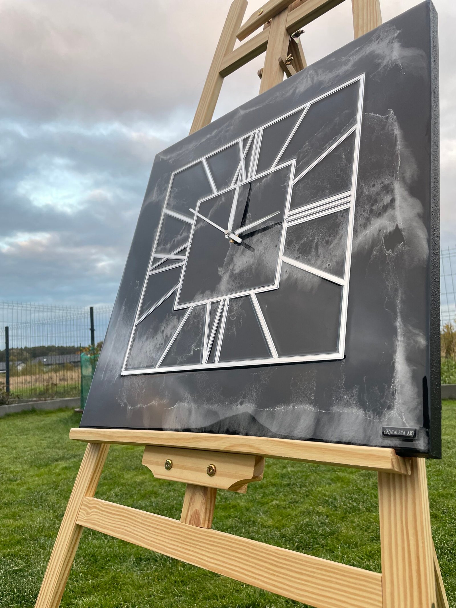 Laikrodis "Juodas marmuras su sidabru2" 50cm - Image 3