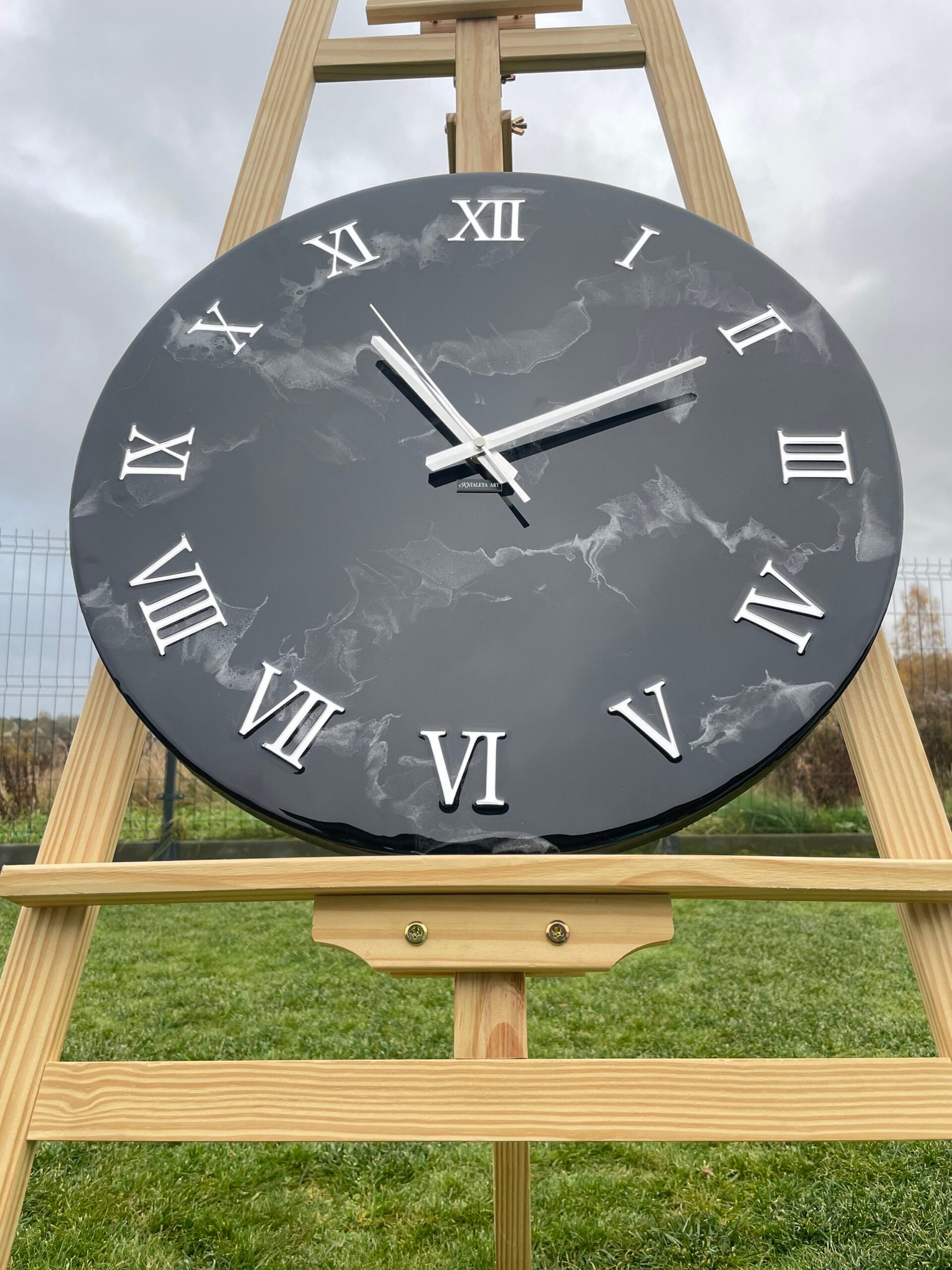 Laikrodis "Juodas marmuras su sidabru" 50cm